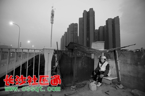 huangj14091149.JPG